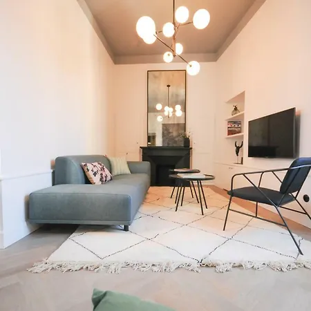 Maison Paul & Romy- L'horloge Apartment Annecy